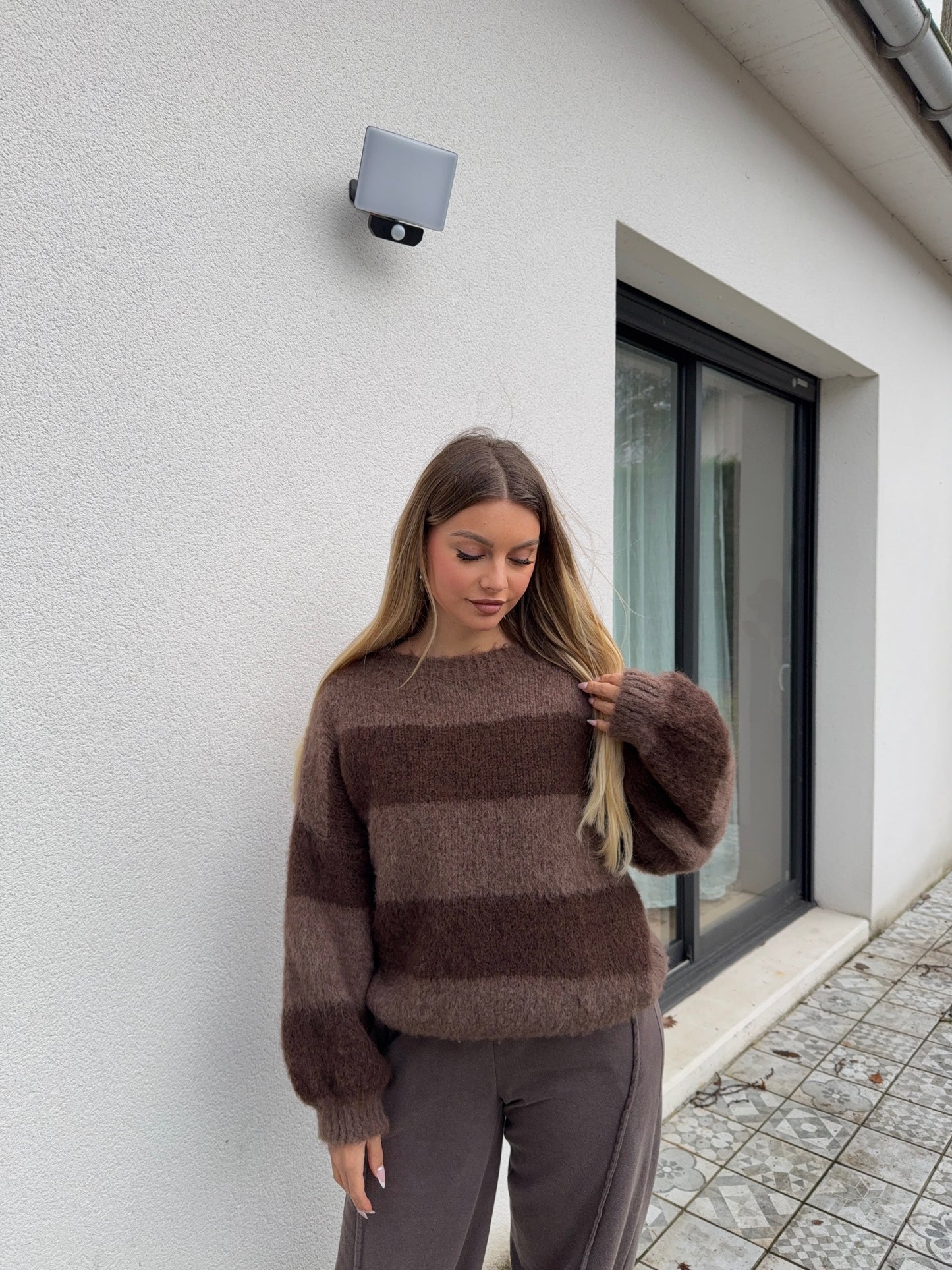 Pull oversize marron